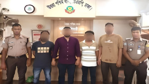 পৃথক অভিযানে গ্রেপ্তার ৬, অপহৃতসহ ২৫ লাখ টাকা ও স্বর্ণালংকার উদ্ধার