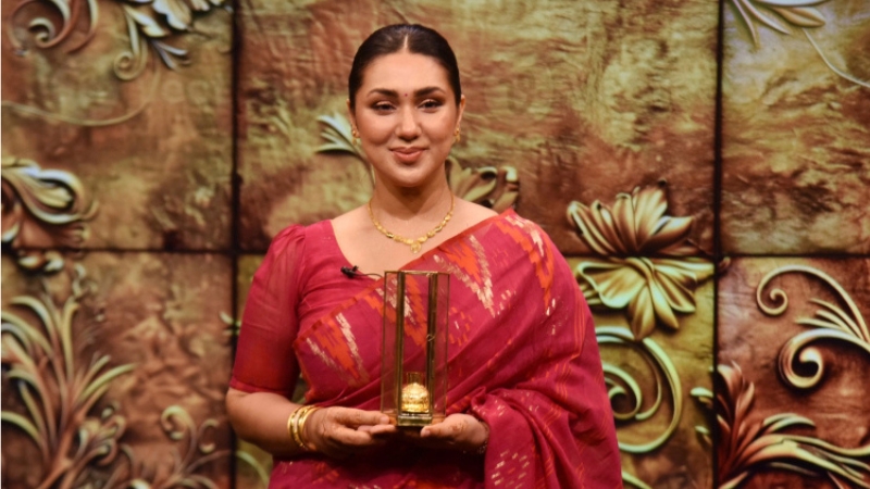 কেন সোনার কলস পেলেন অপু বিশ্বাস