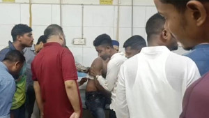 দুর্বৃত্তের ছুরিকাঘাতে ছাত্রদল নেতা আহত