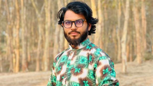 তারাবির নামাজের ভিডিও প্রকাশ, কনটেন্ট ক্রিয়েটরকে পুলিশে সোপর্দ