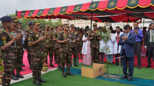 আর্মি মেডিকেল কলেজ হাসপাতালের ভিত্তিপ্রস্তর স্থাপন করলেন সেনাপ্রধান