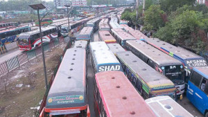 চন্দ্রা এলাকায় ১২ কিলোমিটারজুড়ে যানজট