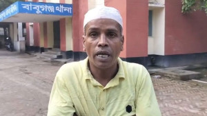 শিশুকে পুড়িয়ে হত্যার অভিযোগে বাবা-ছেলে গ্রেপ্তার