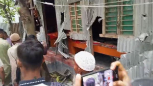 ঈদের দিন সকালে দুই পক্ষের সংঘর্ষে আহত ১০