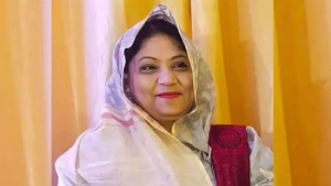 গ্যাস লিকেজের আগুনে দগ্ধ হয়ে অধ্যক্ষের মৃত্যু