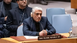 আরব আমিরাতের কাছে ক্ষতিপূরণ চায় ইরান