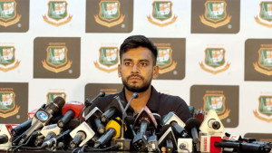 সৌম্যকে না খেলানোর কারণ জানাল বাংলাদেশ অধিনায়ক