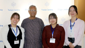 সফর শেষে ঢাকায় ফিরেছেন ড. ইউনূস