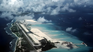 যুক্তরাষ্ট্র-যুক্তরাজ্যের যৌথ সামরিক ঘাঁটিতে ক্ষেপণাস্ত্র ছুঁড়েছে ইরান