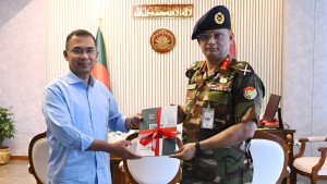 প্রধানমন্ত্রীর সঙ্গে বেপজার নির্বাহী চেয়ারম্যানের সাক্ষাৎ