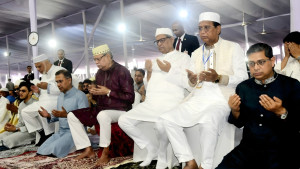 জাতীয় ঈদগাহে ঈদের জামাত পড়লেন রাষ্ট্রপতি-প্রধানমন্ত্রী