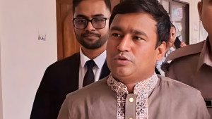 ছাত্রলীগের কেন্দ্রীয় নেতা তারেক ফের গ্রেপ্তার