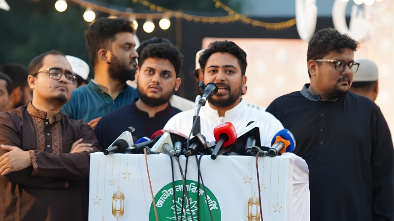 জুলাই সনদ বাস্তবায়ন না হলে সরকারের বৈধতা প্রশ্নবিদ্ধ হবে: নাহিদ ইসলাম