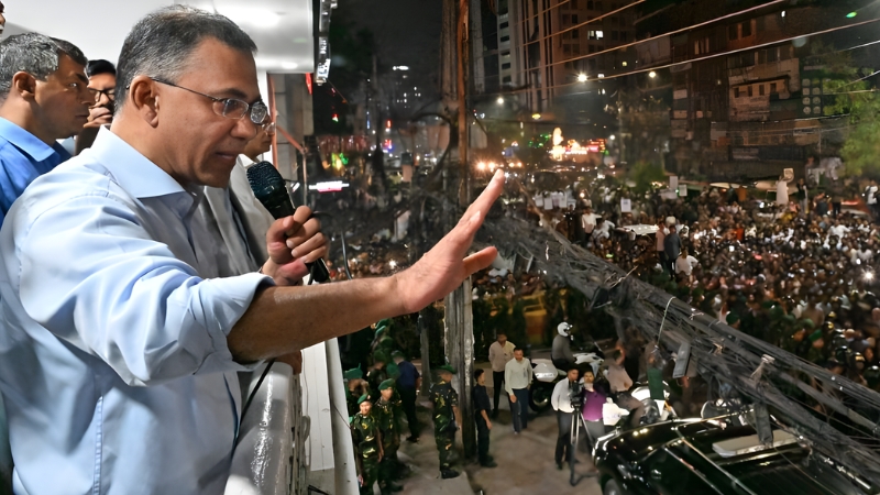 নেতাকর্মীদের সাধারণ মানুষের পাশে দাঁড়ানোর আহ্বান প্রধানমন্ত্রীর