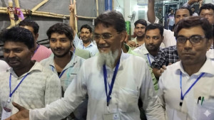 ভোটার তালিকায় নাম কাটা গিয়েছিল যার, ফারাক্কার মানুষ তাকেই করলেন জয়ী
