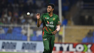 আইসিসির মাসসেরা হলেন বাংলাদেশের নাহিদ রানা