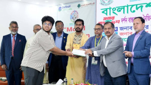 ‘সবার আগে বাংলাদেশ’ বাস্তবায়নে নৈতিক শিক্ষায় গুরুত্বারোপ