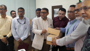 হাসপাতালগুলোতে চালু হচ্ছে পাগলা ঘণ্টা: স্বাস্থ্যমন্ত্রী