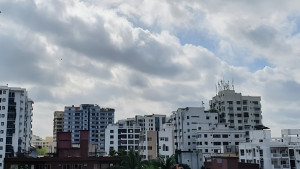 ঢাকার আকাশ আংশিক মেঘলা, দুপুরের মধ্যে বৃষ্টির সম্ভাবনা আছে কী