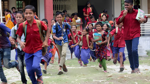 শিক্ষা প্রতিষ্ঠানে আসছে লম্বা ছুটি