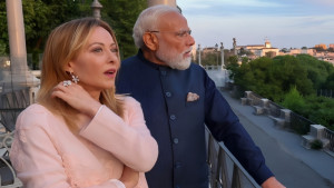 রোমে মোদিকে বন্ধু বলে স্বাগত জানালেন মেলোনি, দুজনের সেলফি ভাইরাল
