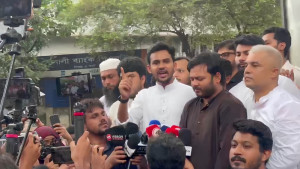 সরকারের ‘পরিকল্পনা’ নিয়ে প্রশ্ন আসিফ মাহমুদের