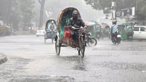 ঢাকাসহ দেশের বিভিন্ন অঞ্চলে ভারি বর্ষণের শঙ্কা
