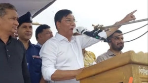 প্রধানমন্ত্রীর হাত-পা ধরে হলেও দ্বিতীয় যমুনা সেতু আনব: বিমান প্রতিমন্ত্রী