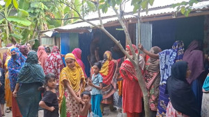 ছেলেকে পানিতে চুবিয়ে হত্যার অভিযোগ সৎমায়ের বিরুদ্ধে