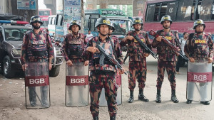 ঢাকার বিভিন্ন পয়েন্টে বিজিবি মোতায়েন, কারণ কী