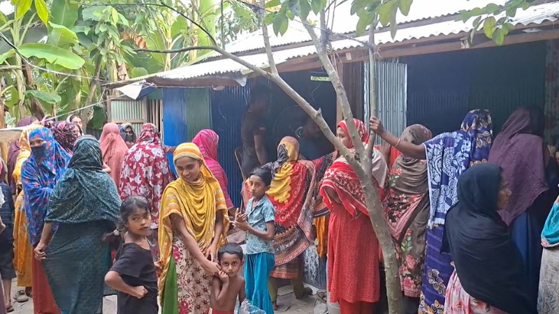 ছেলেকে পানিতে চুবিয়ে হত্যার অভিযোগ সৎমায়ের বিরুদ্ধে